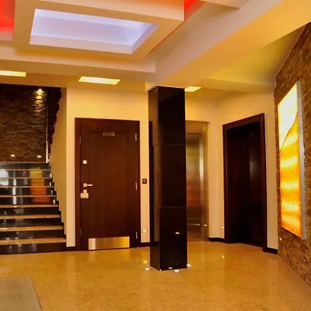 Apartamentowiec Panorama Gor Center Family&pet-friendly Apartmán