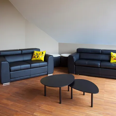 Apartamentowiec Panorama Gor Center Family&pet-friendly Apartmán