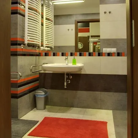 Apartamentowiec Panorama Gor Center Family&pet-friendly 아파트 *