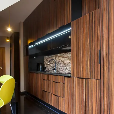 Apartamentowiec Panorama Gor Center Family&pet-friendly 아파트 *