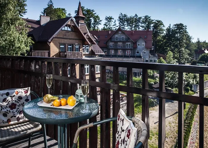 Apartamentowiec Panorama Gór Center Family&pet-friendly Apartamento